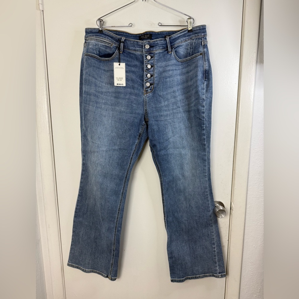 Judy blue NWT high waisted butt lifting slim fit bootcut button fly jeans 20W